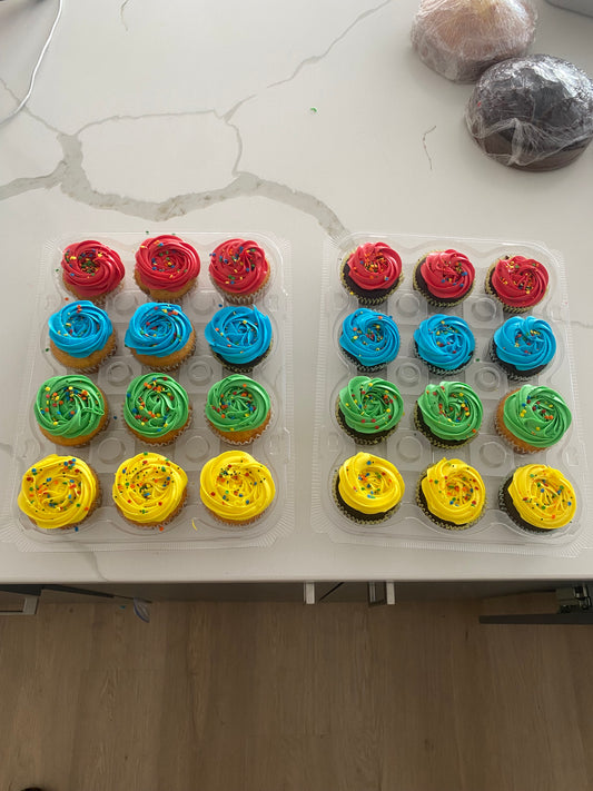12 cupcakes