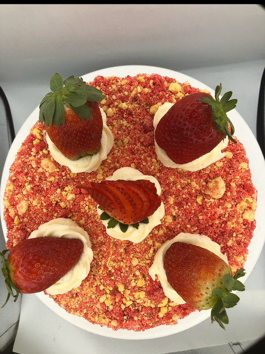 12 Strawberry Crunch Cupcakes